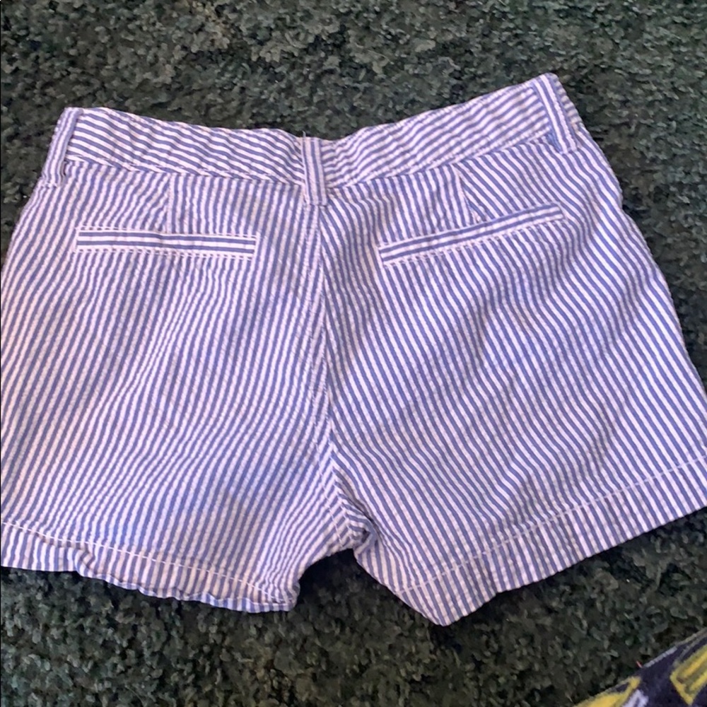 Shorts - Picture 3 of 3
